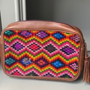 Handmade Guatemalan crossbody leather bag